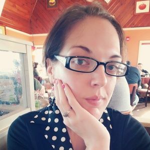 Meet your Posher, Kim